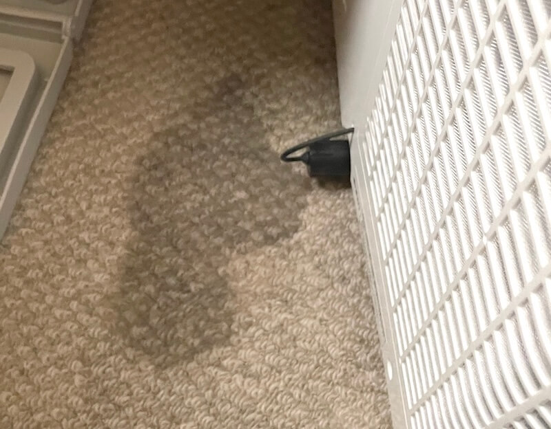 スポットクーラー　ノンドレン方式で排水　失敗談